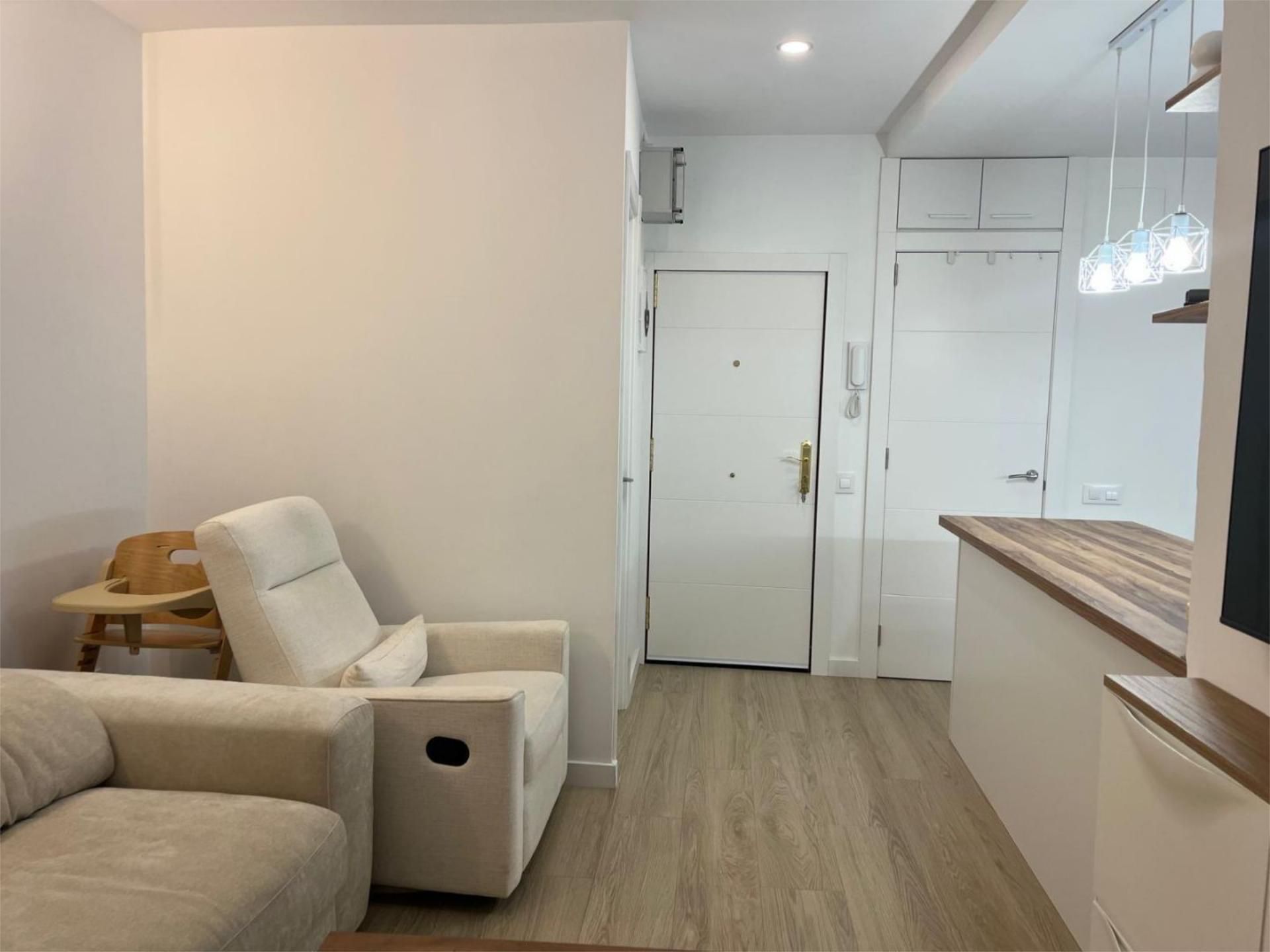 Piso en  Carrer Nou de la Rambla 93 - Foto 2