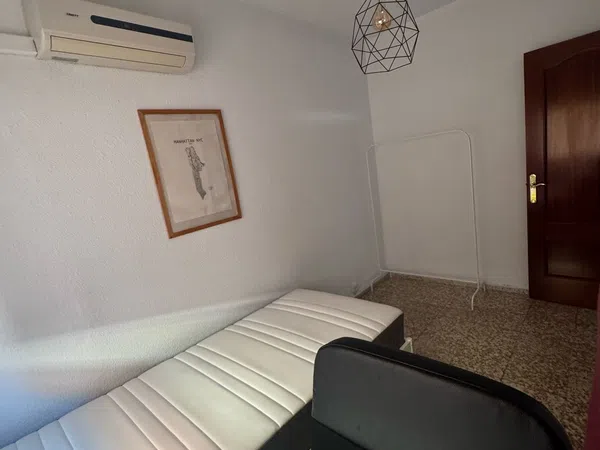 Piso en Calle Escritor Gonzalo Serrano, 3, Valdeolleros - Zumbacón - Camping - Foto 11