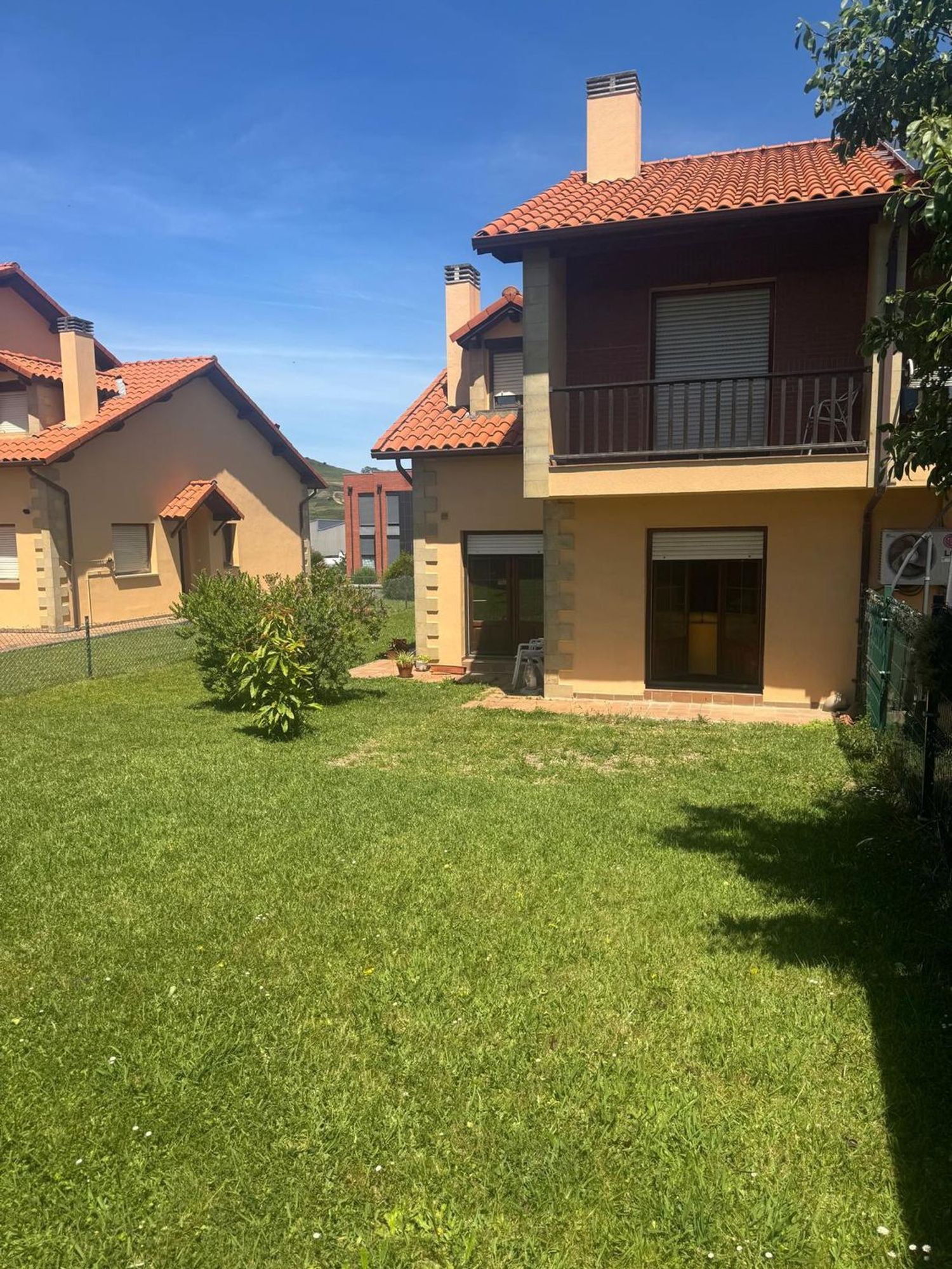 Chalet pareado en Barrio las Casucas, 14 - Foto 3