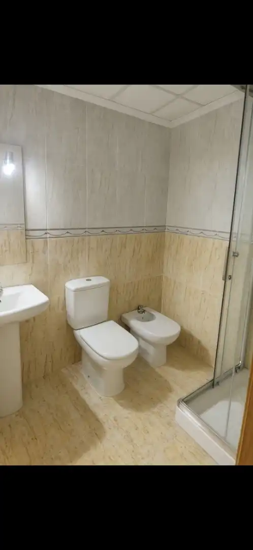 Piso en  Calle Ingeniero José García León 22 - Foto 5