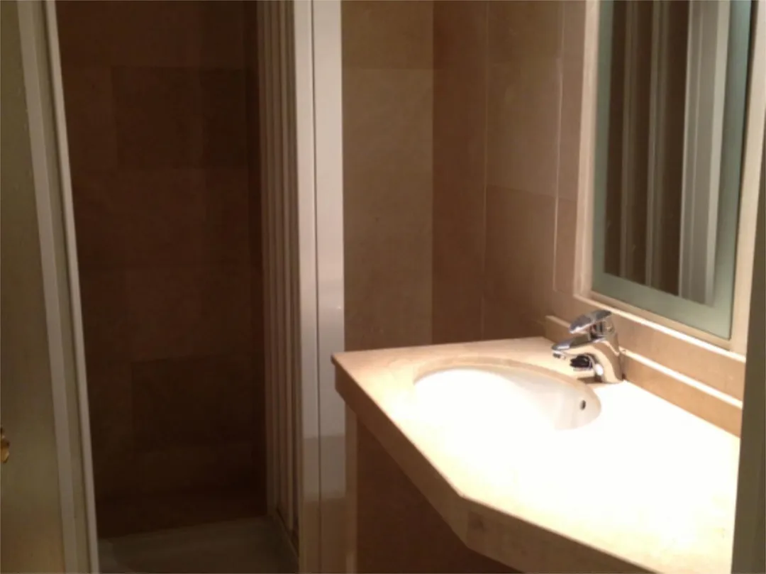 Piso en  Calle Amador de los Ríos 1 - Foto 11