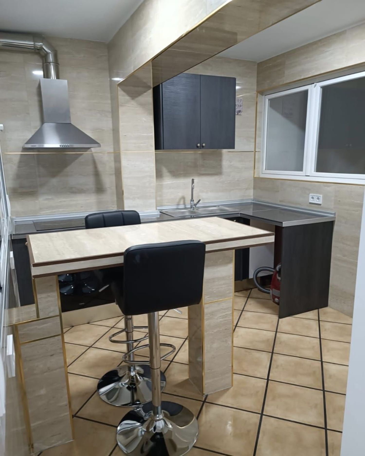 Piso en calle Reis Catòlics, 88 - Foto 2