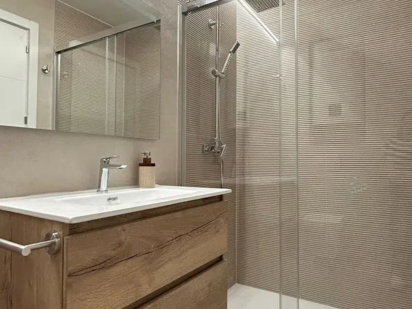 Piso en calle de José Andreu Alabarta, 13 - Foto 5