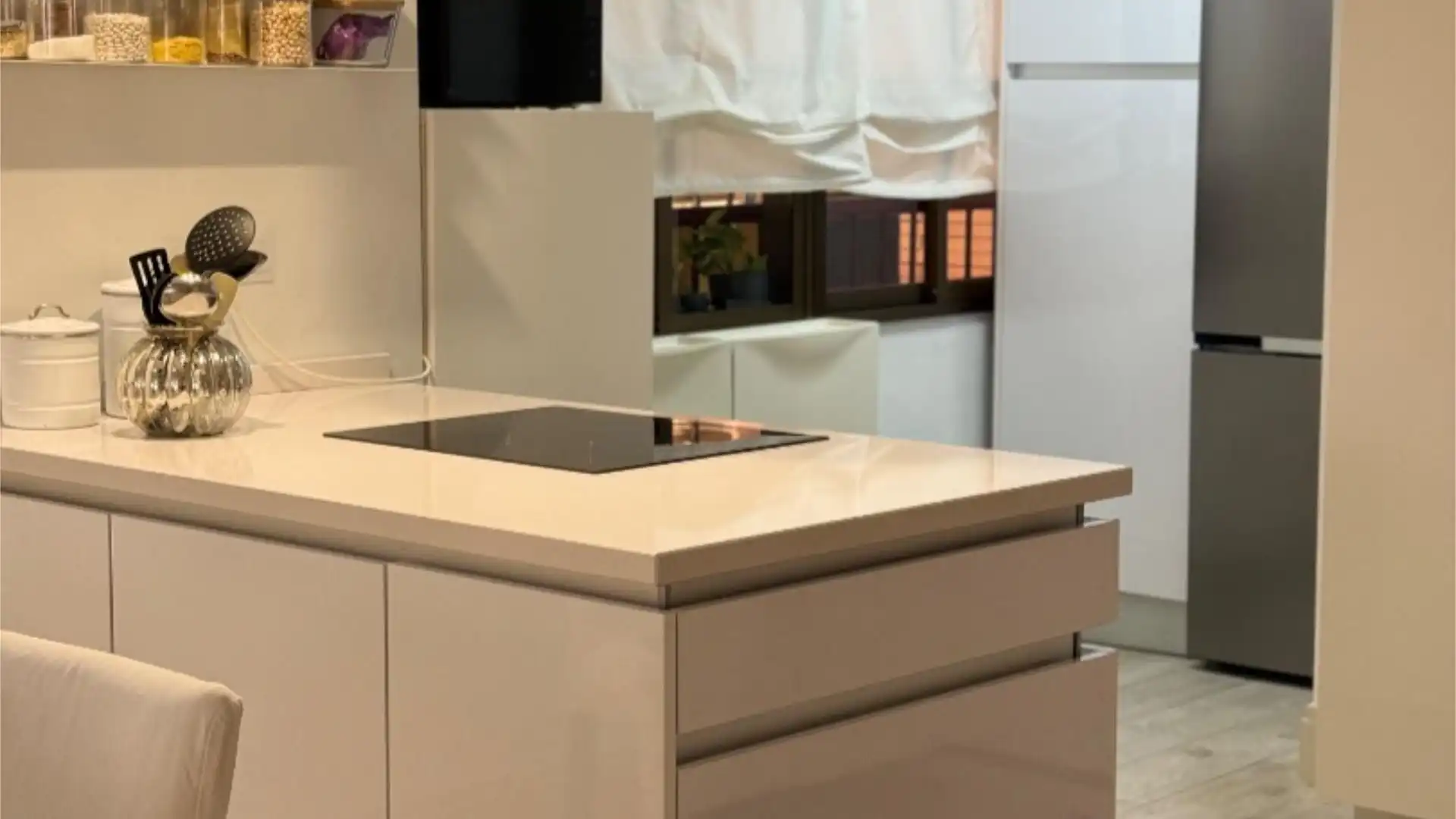 Piso en  Calle Salvador Dalí 10 - Foto 8