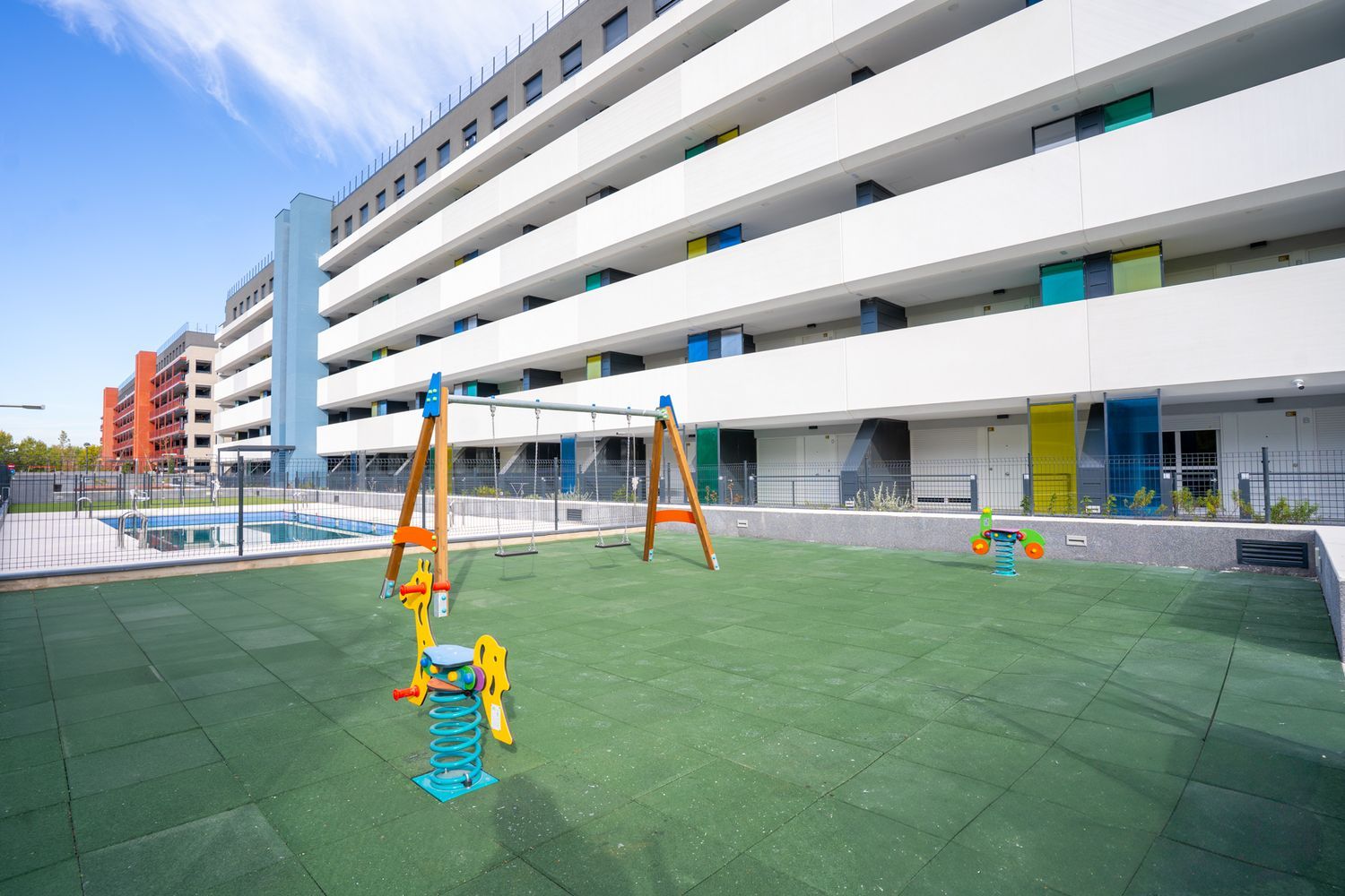 Piso en calle Alvaro Mutis, 2