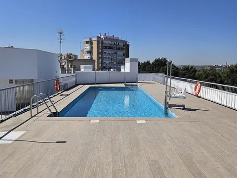 Piso en ronda de los Tejares, 25