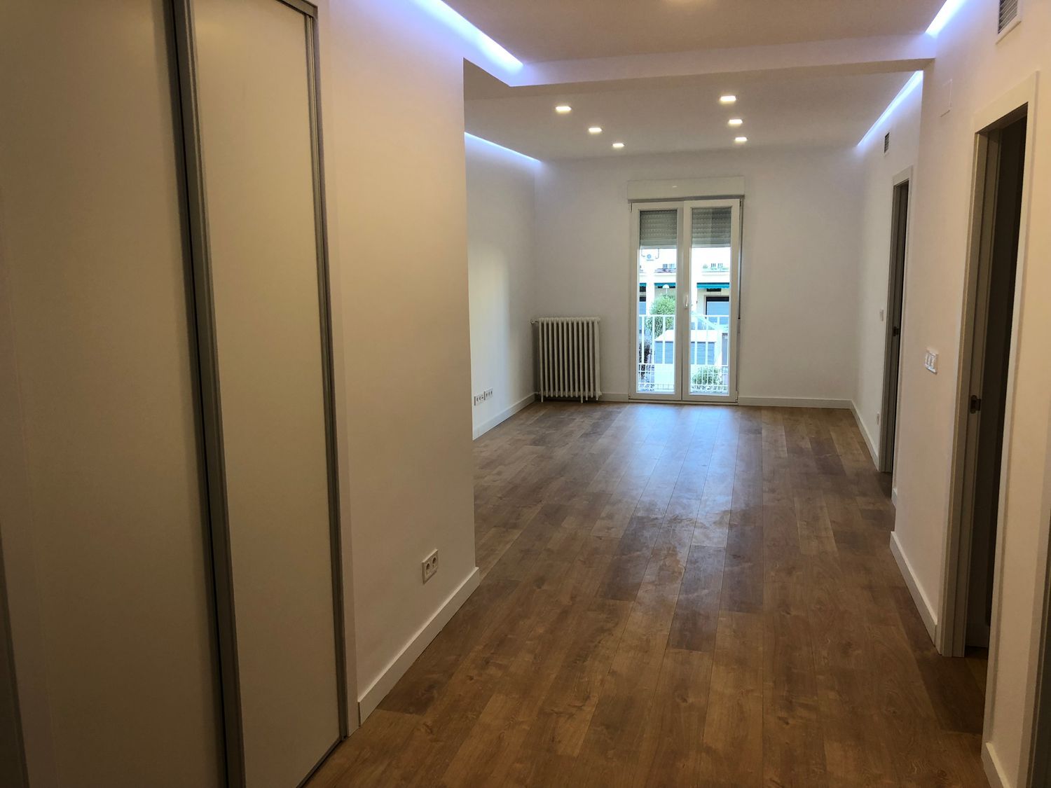 Piso en plaza Virgen del Romero, 1