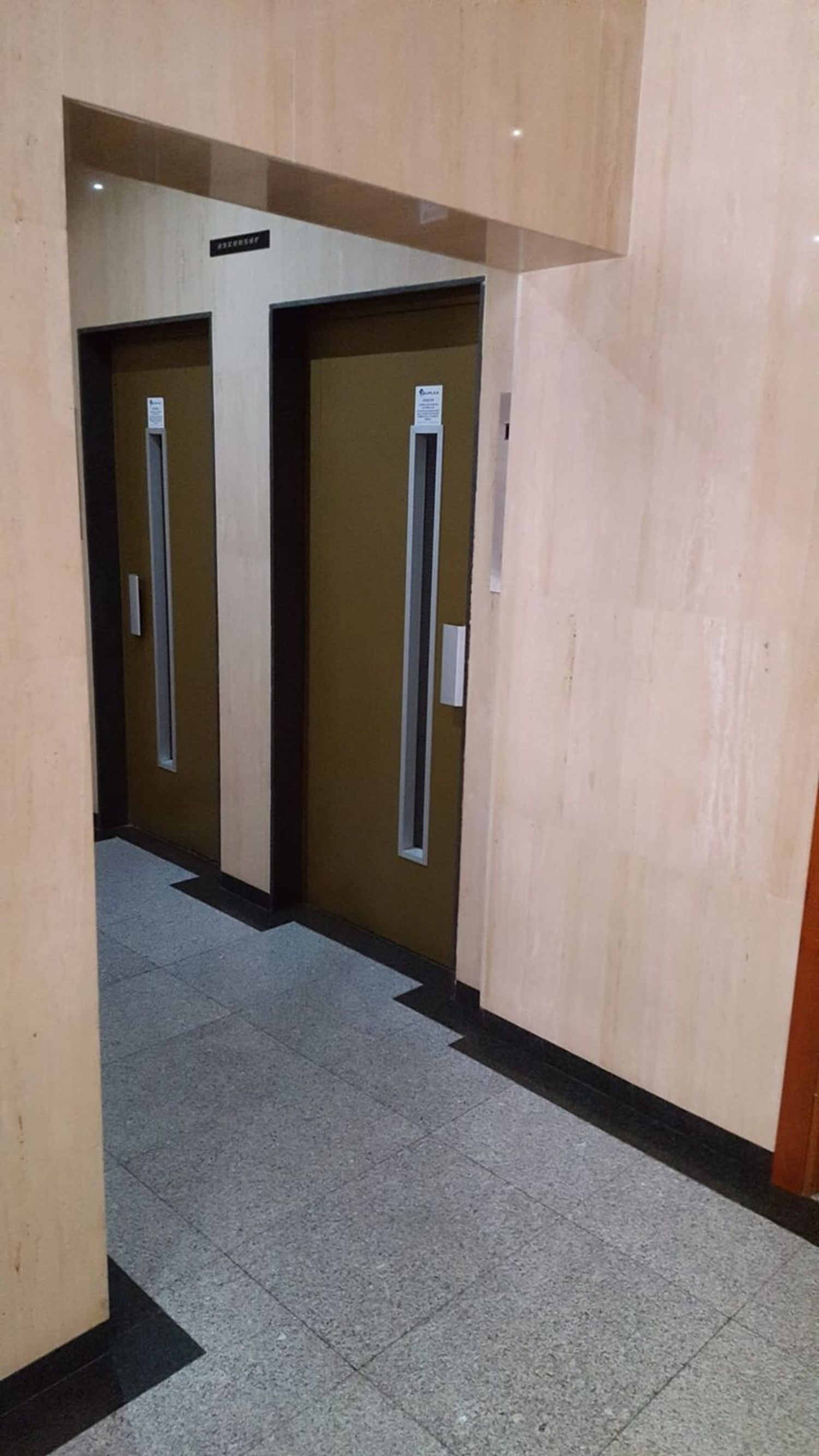 Piso en calle César González de Ruano, 15 - Foto 1