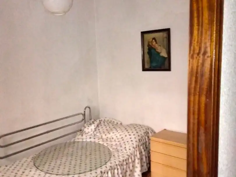 Casa adosada en  Avenida de los Almogávares 36 - Foto 10