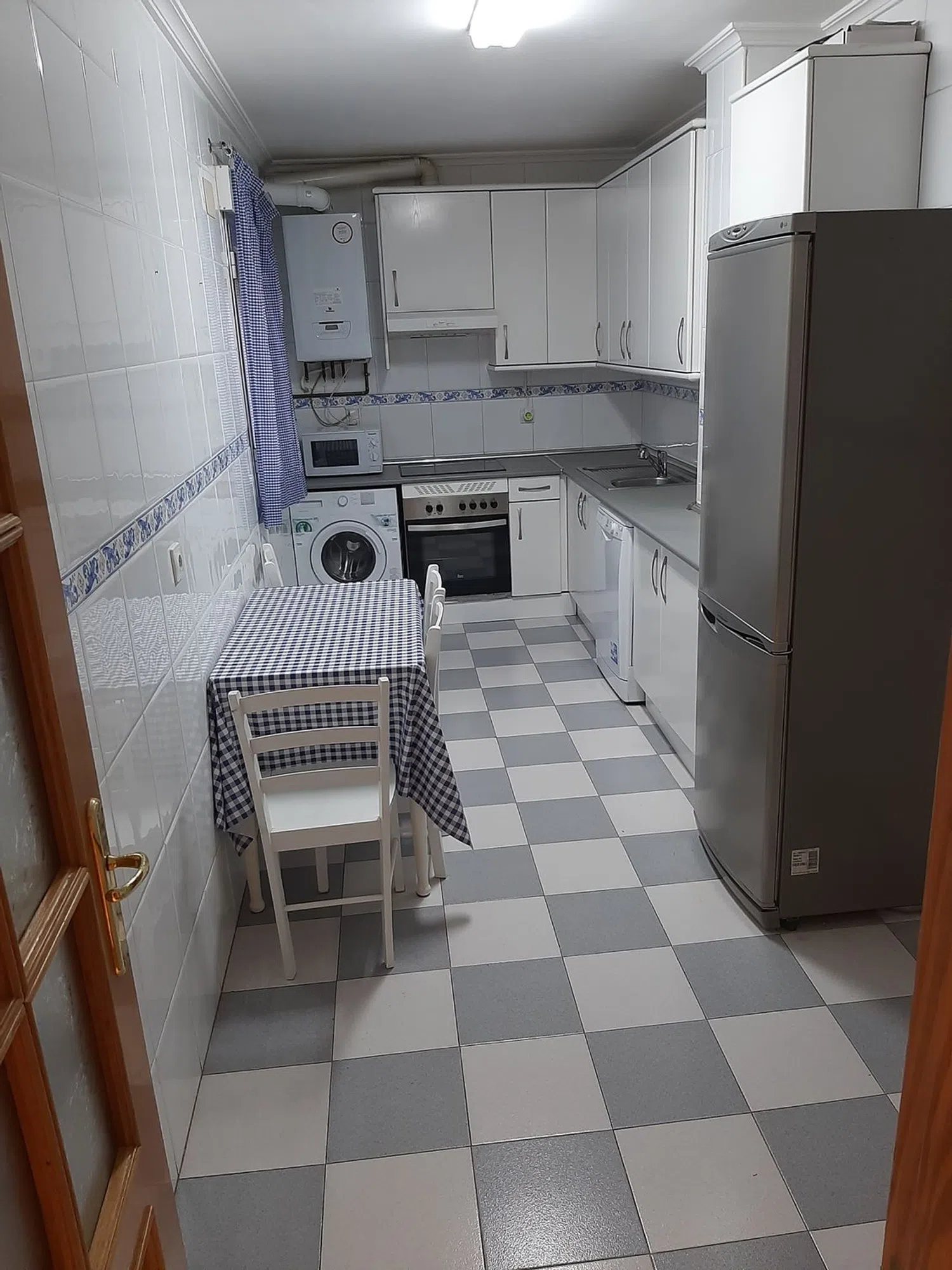 Piso en calle Toledo, 126 - Foto 1