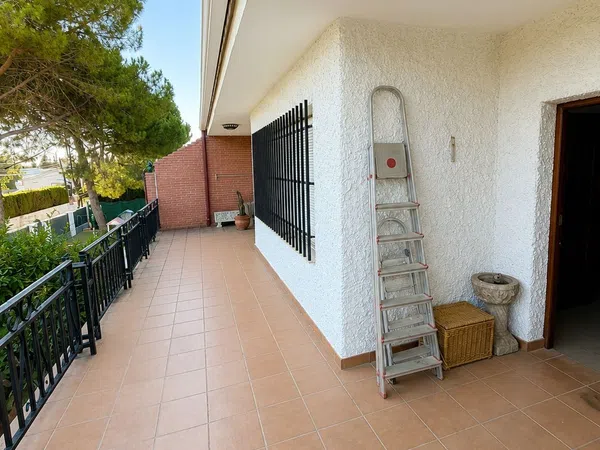 Finca rústica en Baeza - Foto 3