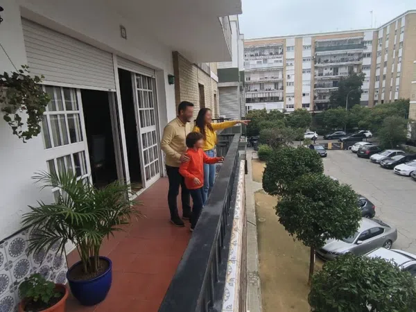 Piso en plaza Pintor Amalio García del Moral, 4 - Foto 1