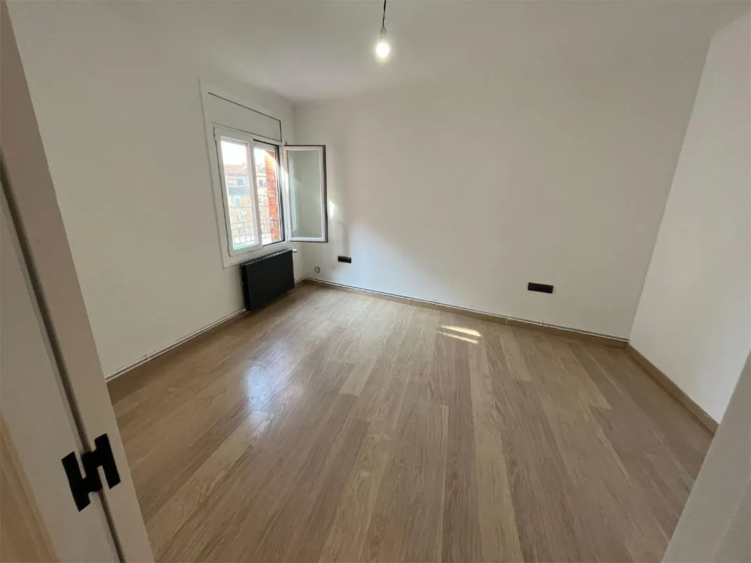 Piso en  Carrer de Bilbao 15 - Foto 5