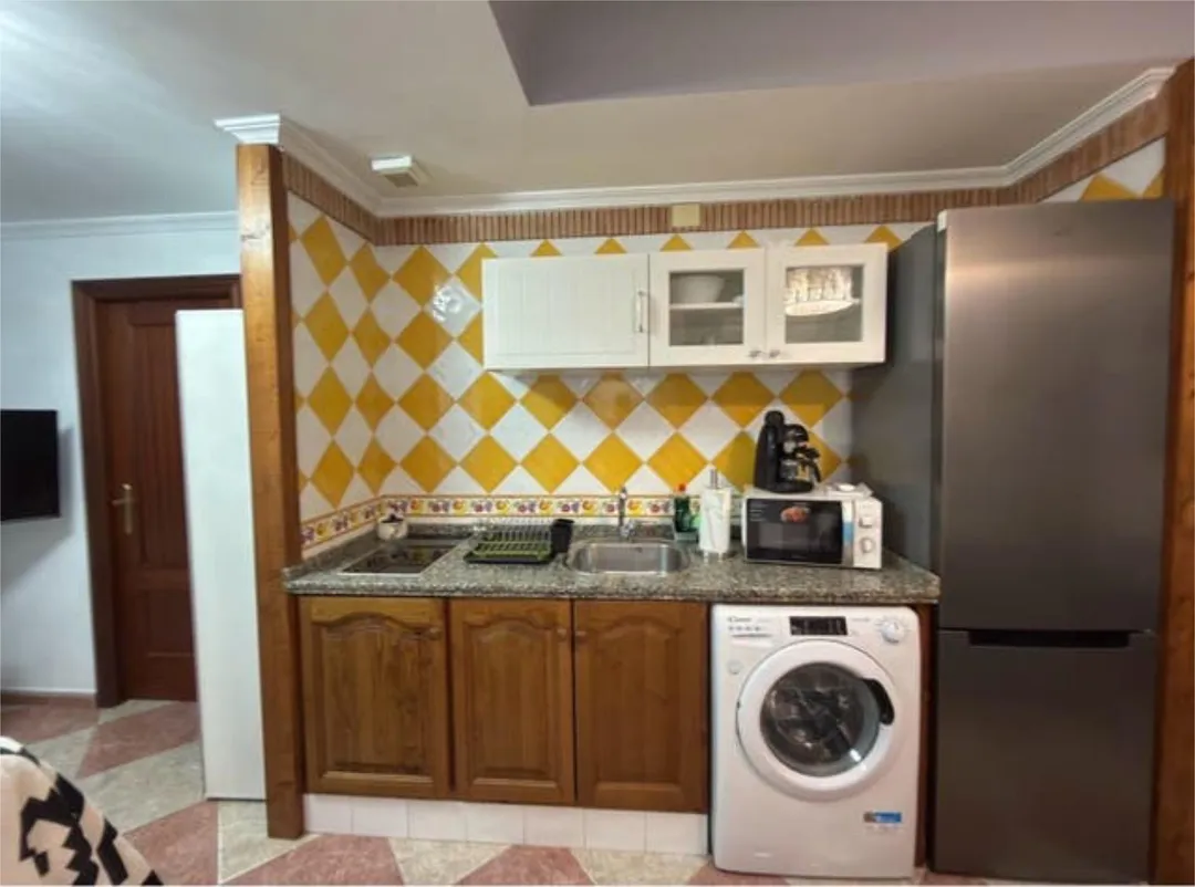Apartamento en Se Alquila en Carmona/Zona del Real - Foto 6