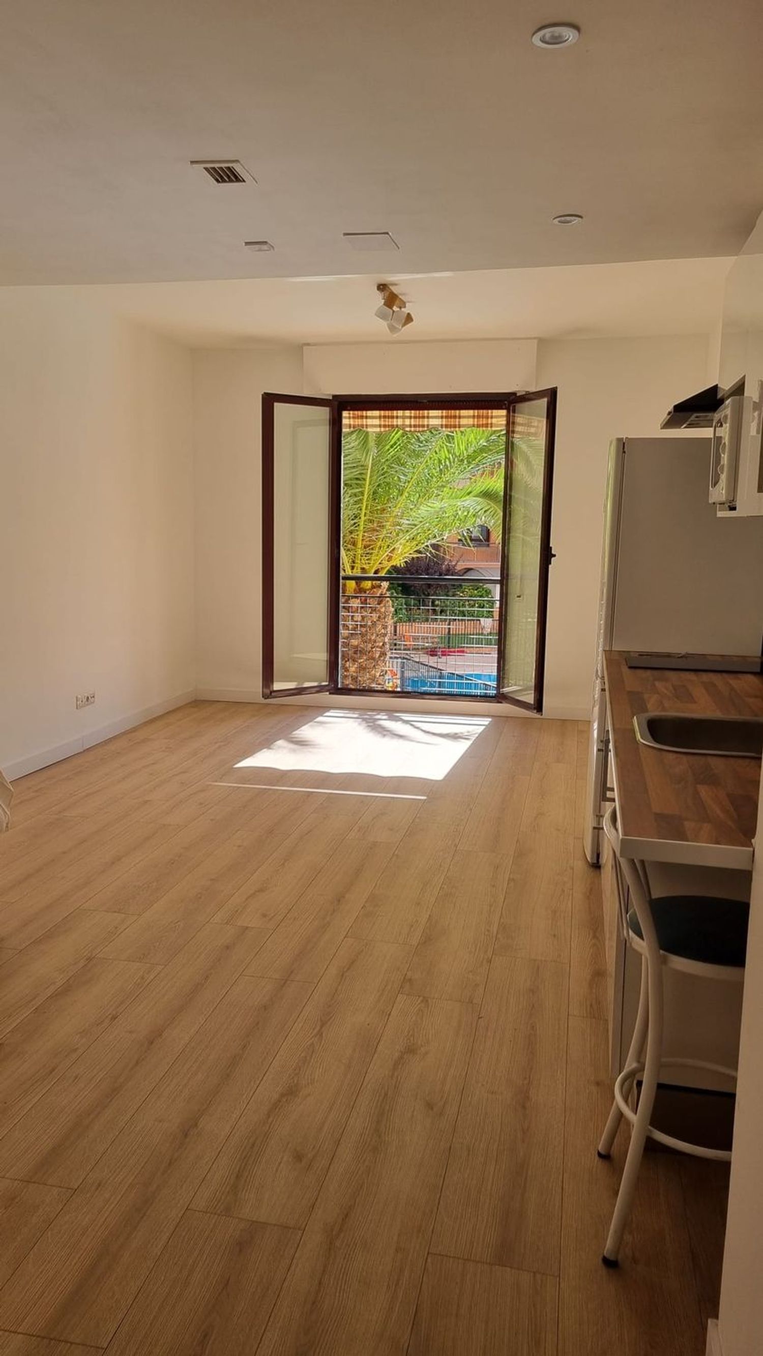 Estudio en calle de Jaime el Conquistador, 13 - Foto 3