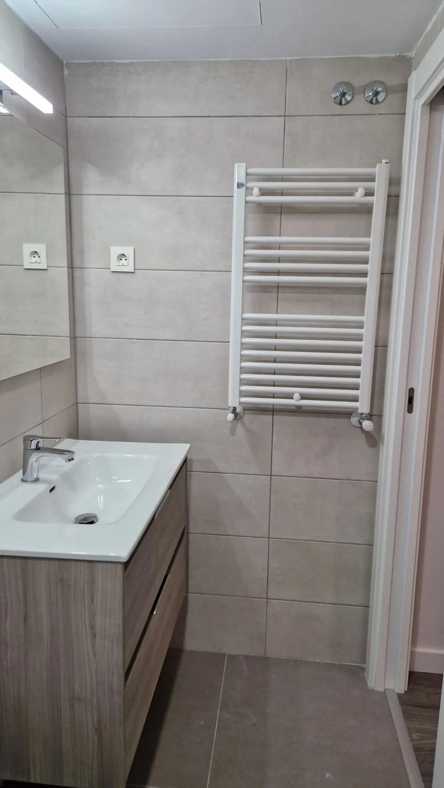 Piso en La Alhóndiga - Foto 1