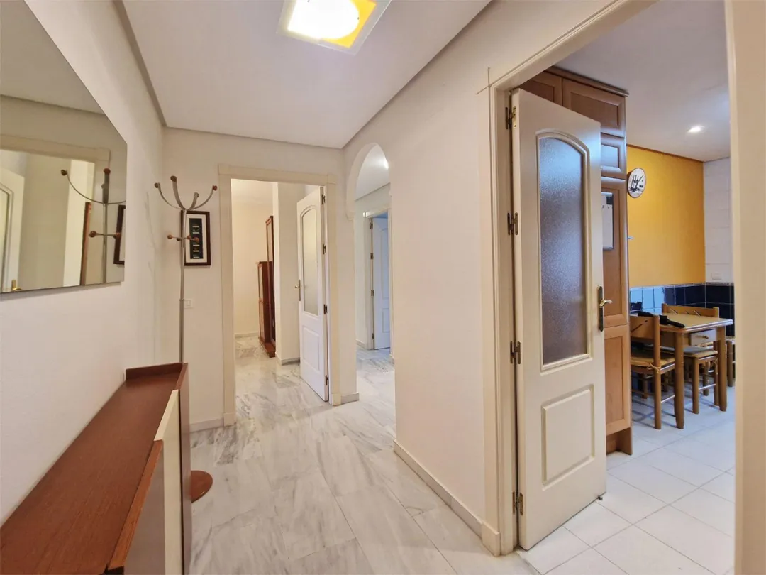 Piso en  Calle Mercedes Formica 4 - Foto 22