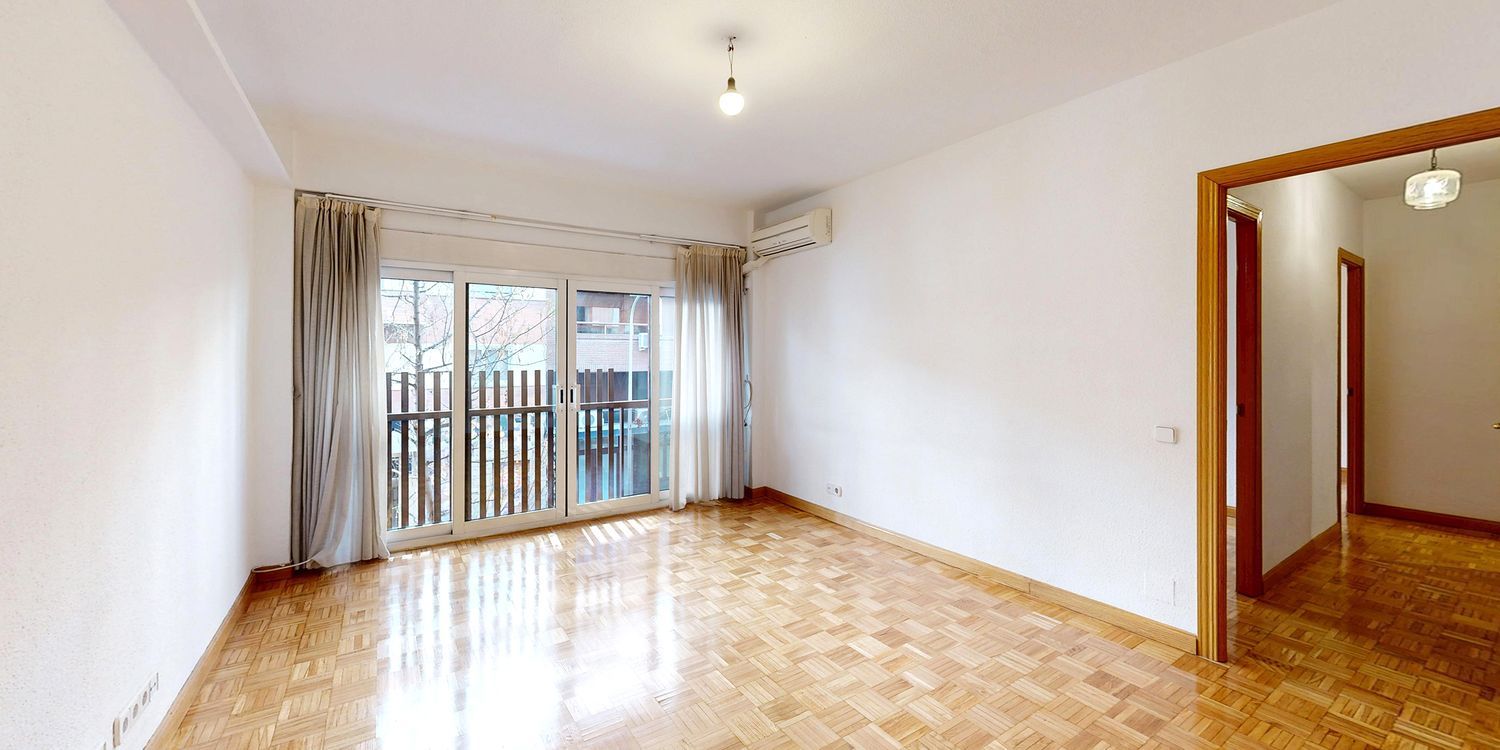 Piso en calle de Bretón de los Herreros, 24