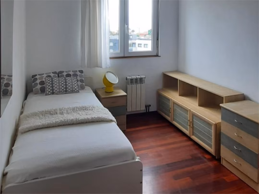 Piso en  Calle la Pereda 15 - Foto 5