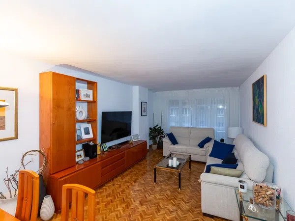 Piso en calle de la Marina Española, 12 - Foto 2