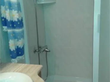 Piso en vivienda centro todo el edificio - Foto 5