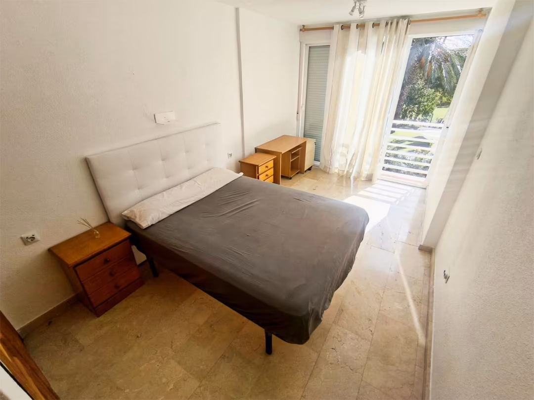 Casa adosada en  Avenida del Locutor Vicente Hipólito 20A - Foto 25