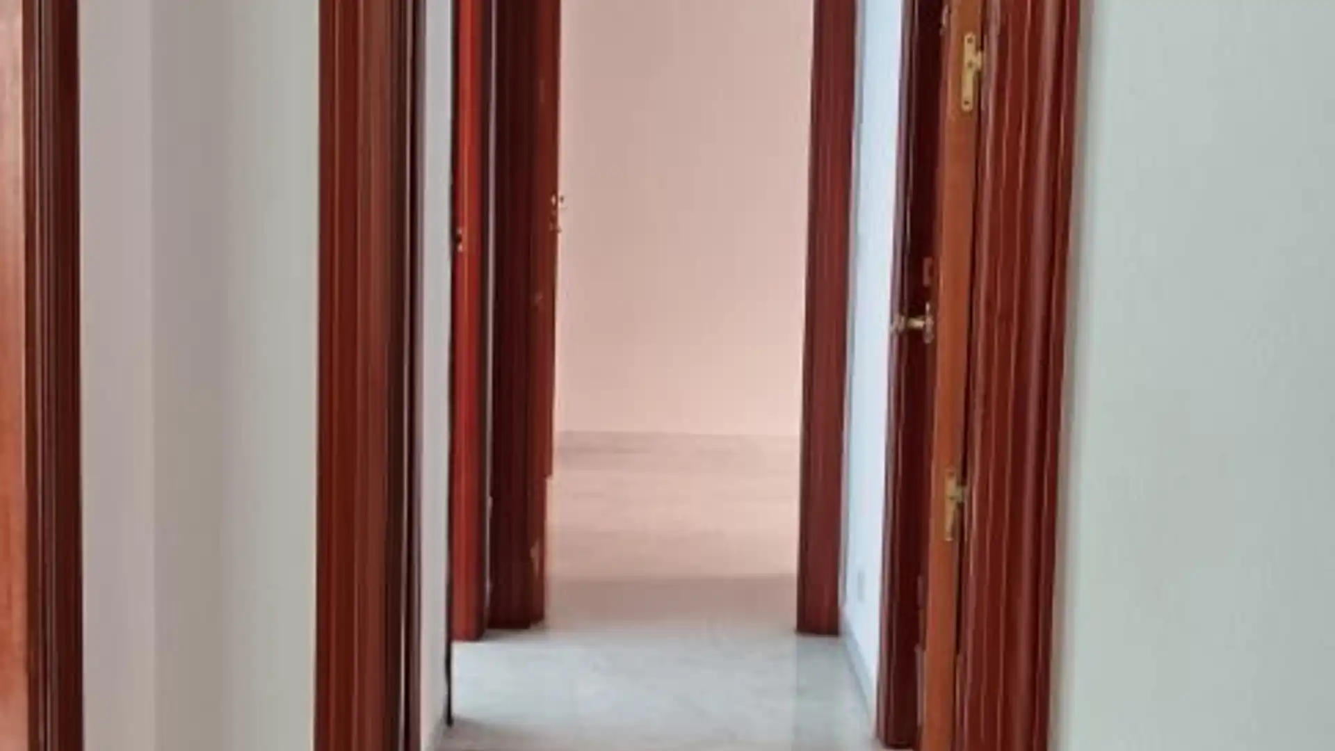 Piso en  Avenida de la Buhaira 11 - Foto 14