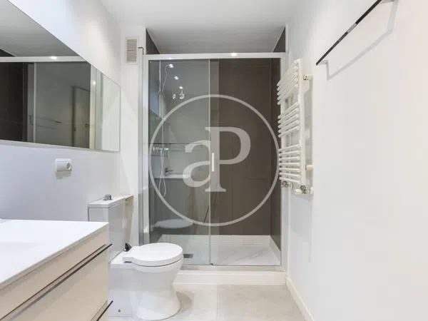 Piso en Calle d'Armando Palacio Valdés, Exposició - Foto 29