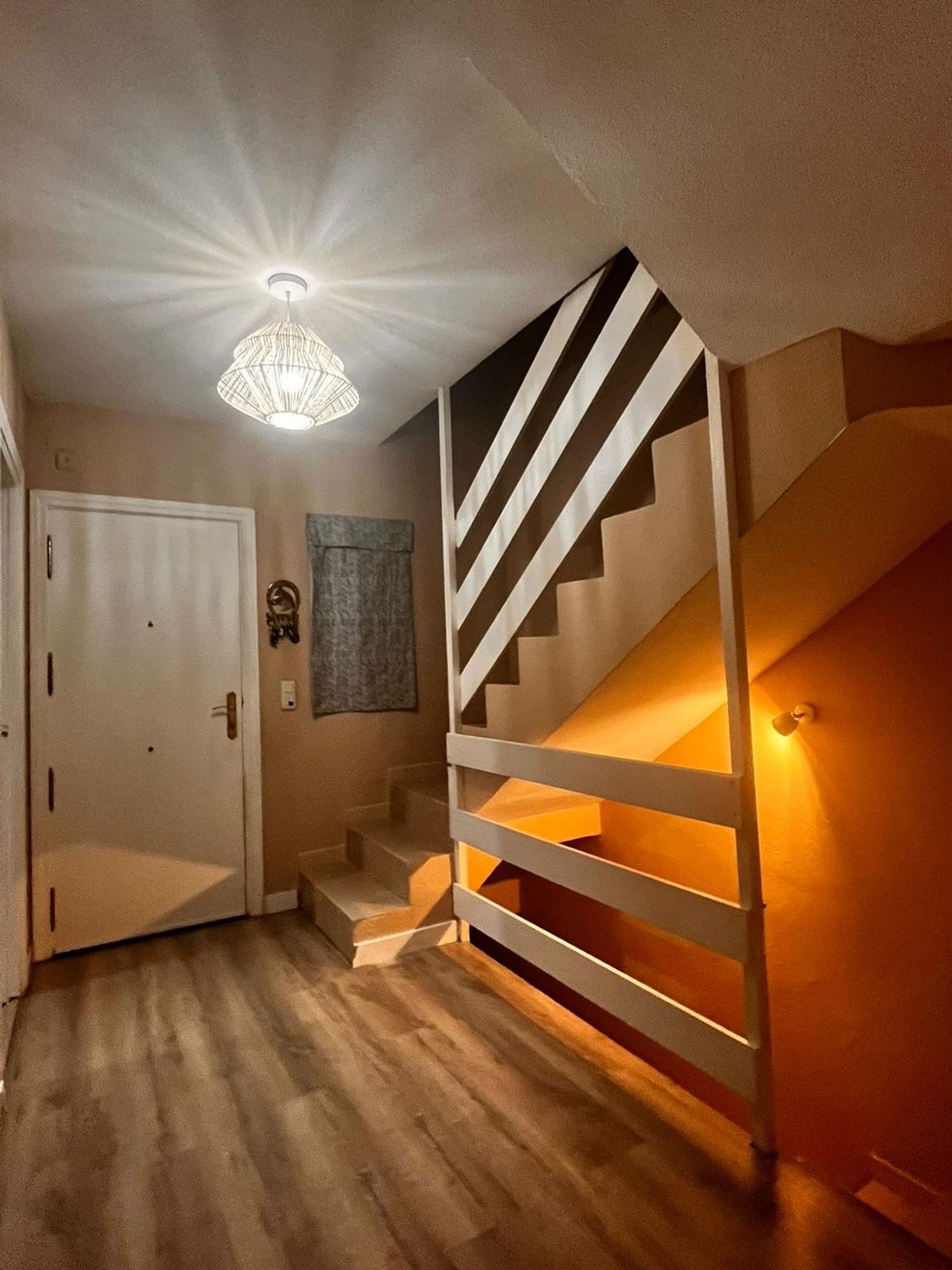 Chalet adosado en calle de Sierra Nevada, 16 - Foto 1