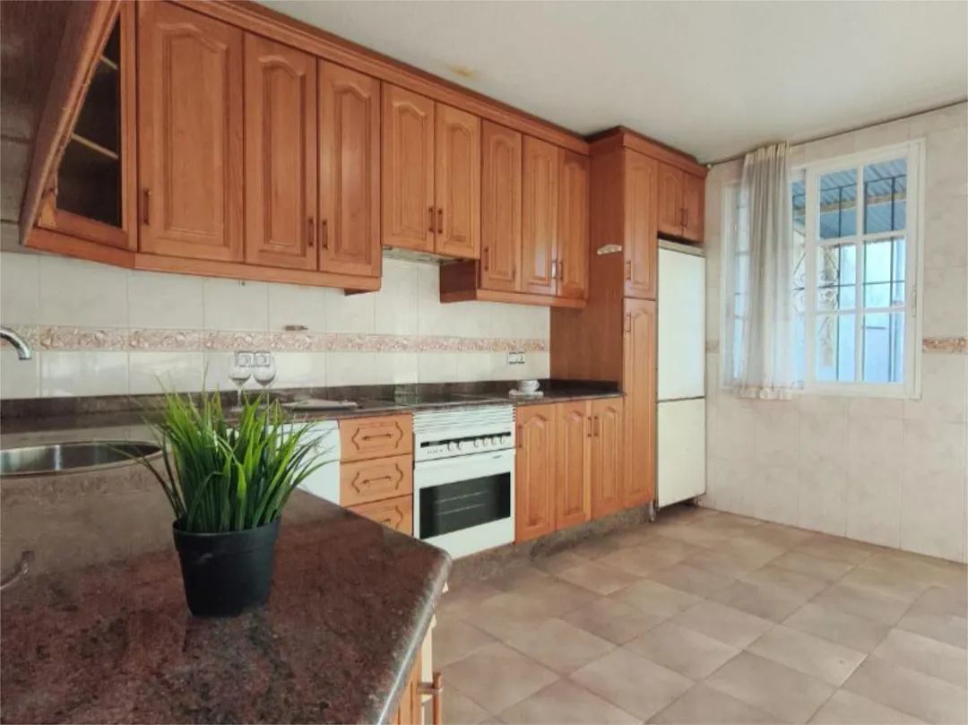 Piso en  Calle Ramón de Campoamor 18 - Foto 4