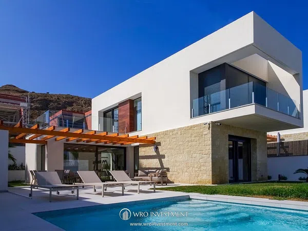 Casa independiente en calle París, 11