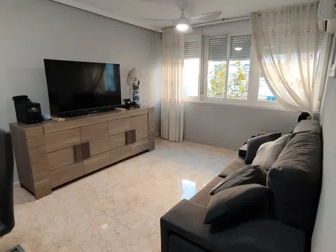 Piso en calle del Mirlo, 3