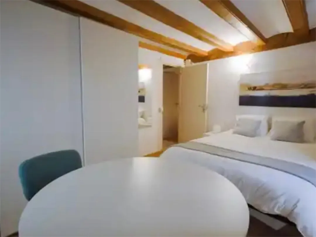 Piso en  Carrer de Sant Pere Més Baix 28 - Foto 15