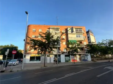 Local comercial en Tetuan - Foto 4