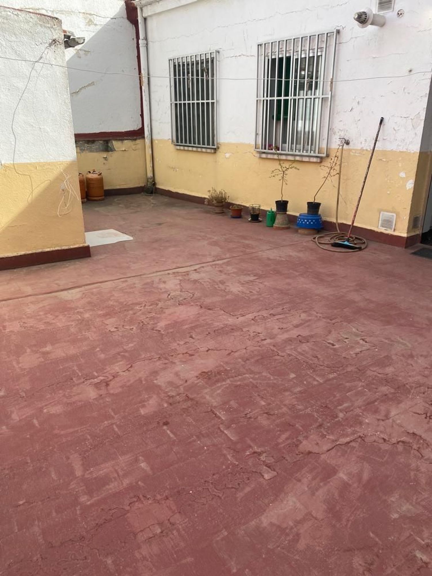 Edificio de uso mixto en Simancas - Foto 10