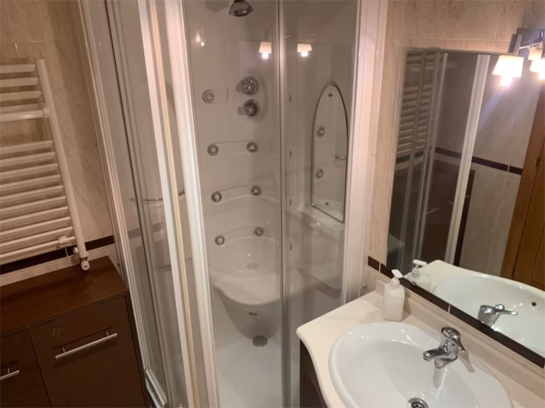 Piso en  Ronda de Outeiro 217 - Foto 11