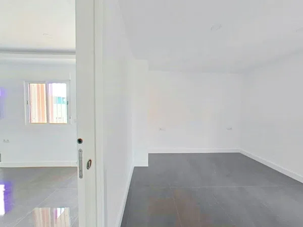 Piso en Barrio La Fontsanta - Foto 19