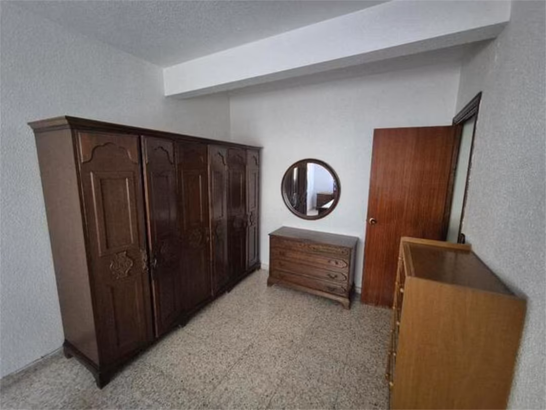 Piso en Cerca colegios públicos y parques. - Foto 3