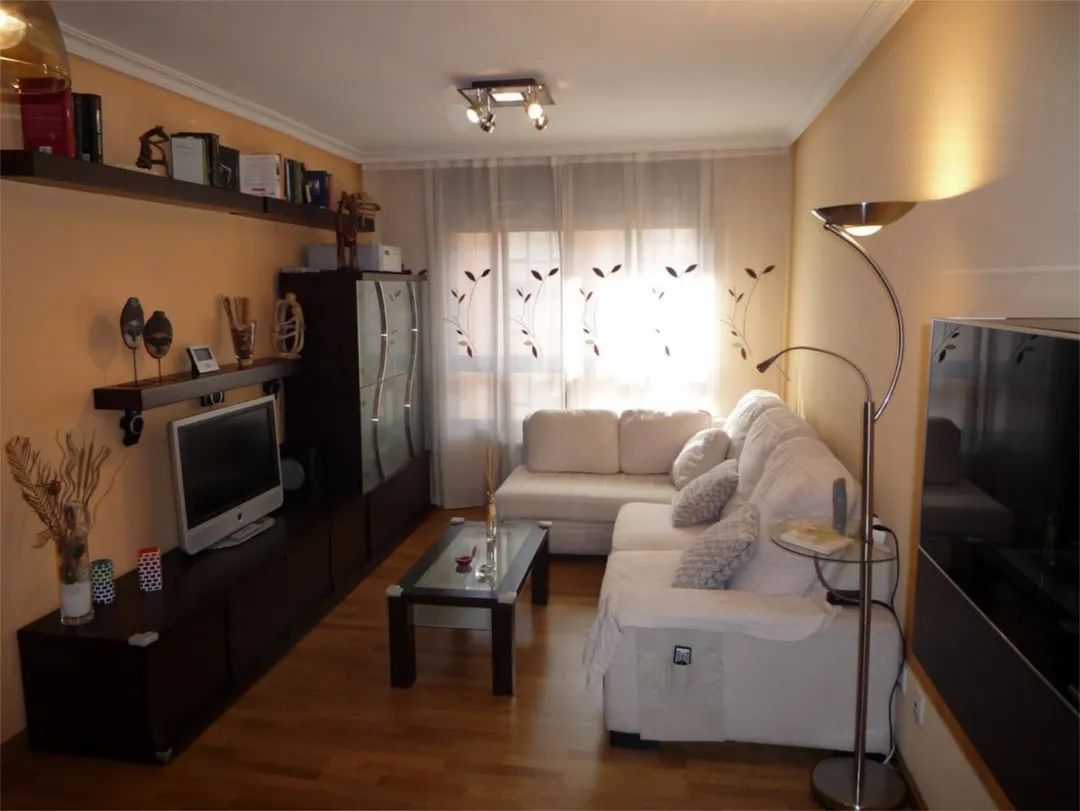 Piso en  Calle de la Maquinilla 13G