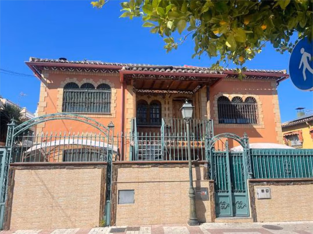 Casa adosada en La Cruz