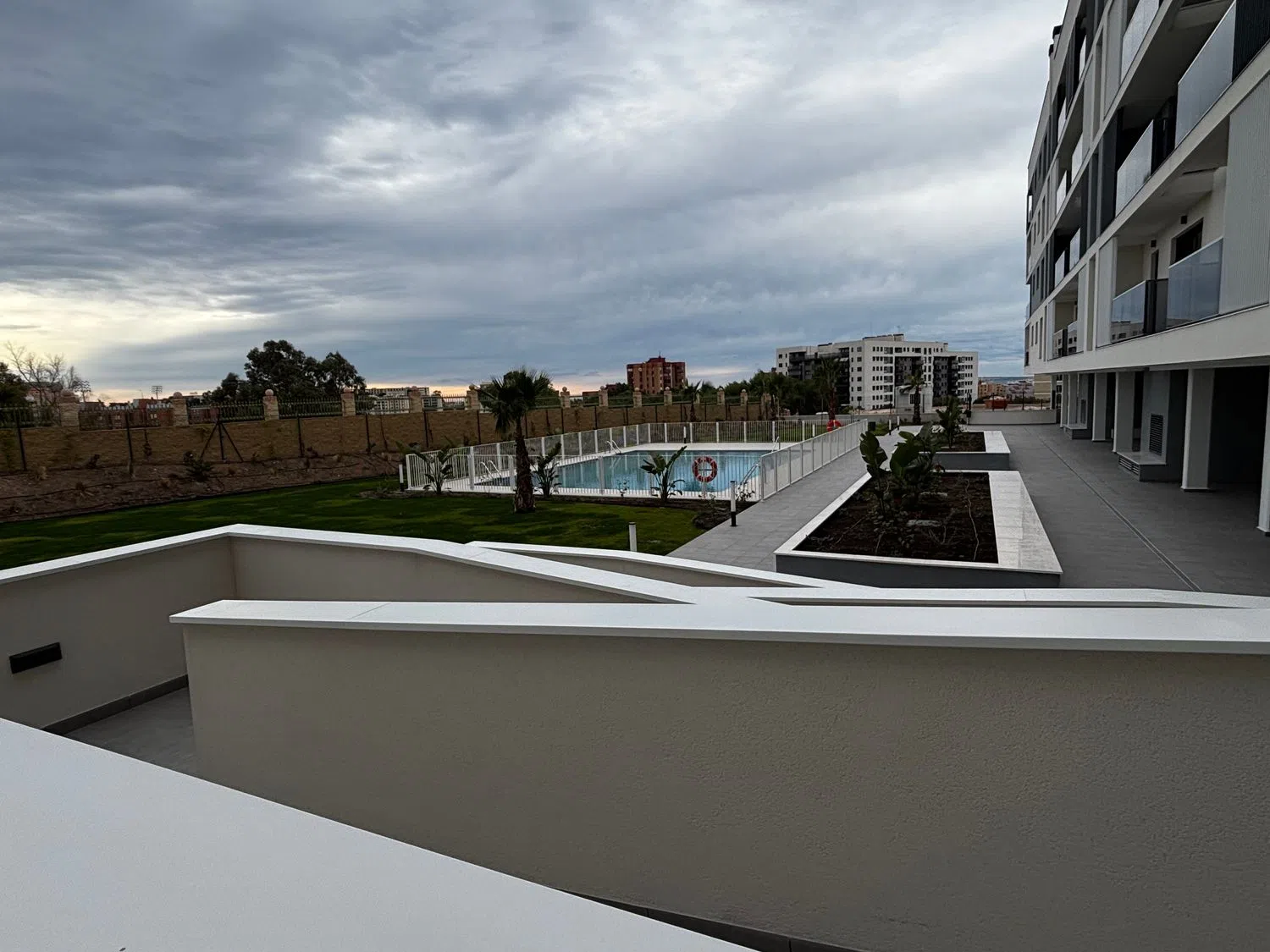 Piso en calle Deportista Pitu Perramón, 4 - Foto 2