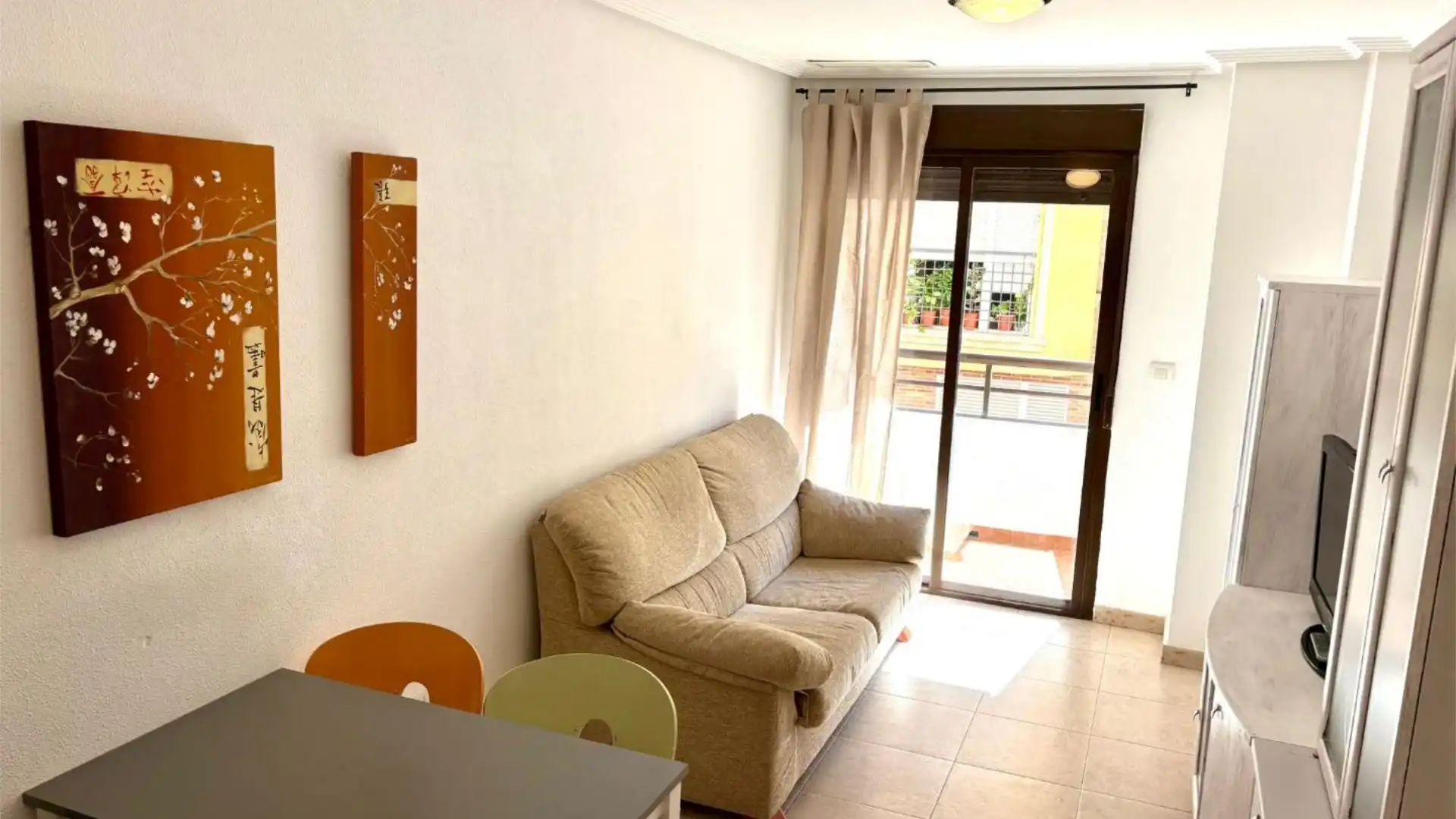 Piso en  Calle Francisco Santamaría 18 - Foto 4