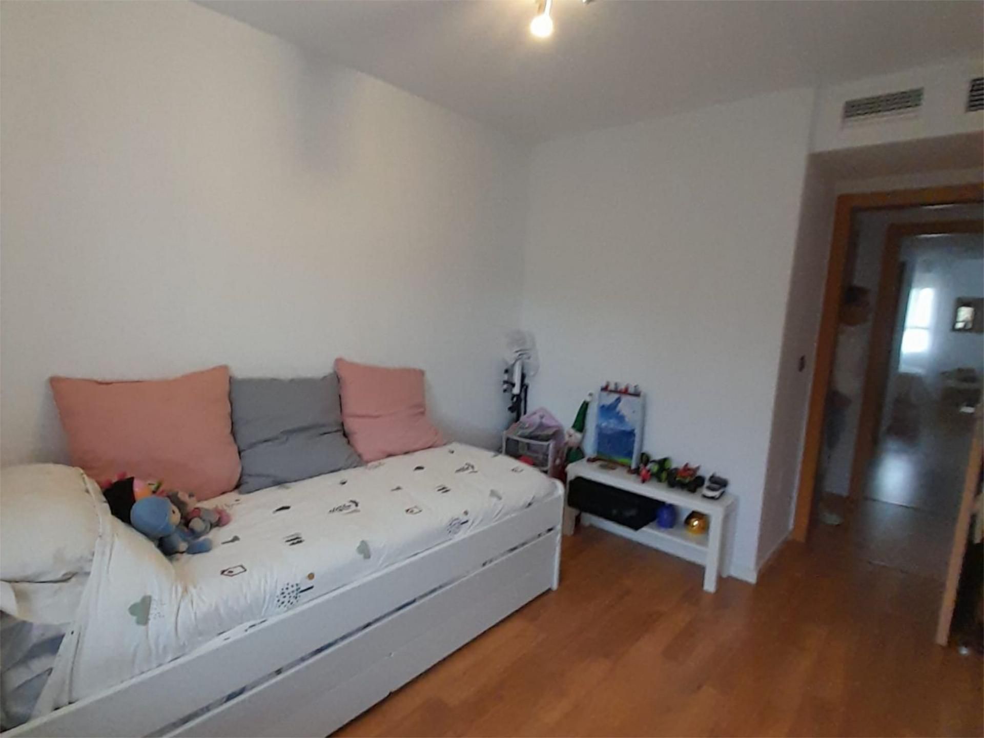 Piso en  Avenida Rocio Jurado 7 - Foto 15