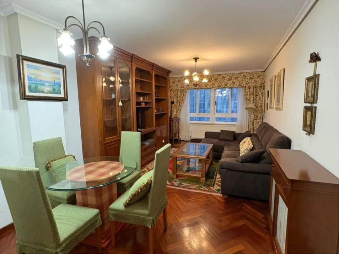 Piso en  Praza Alcalde López Menéndez 1 - Foto 1