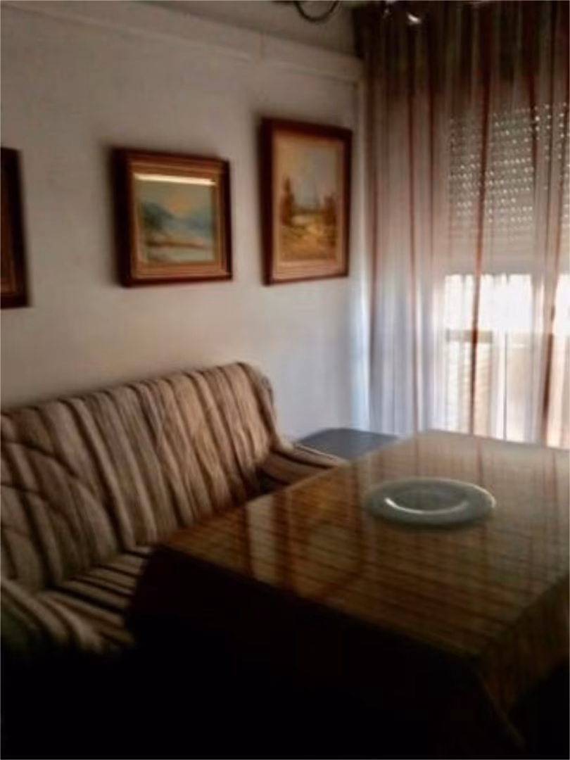 Piso en Ciudad Jardín - Foto 3