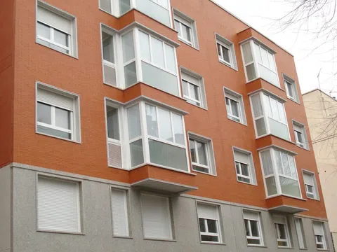 Estudio en calle de los Vascos, 21