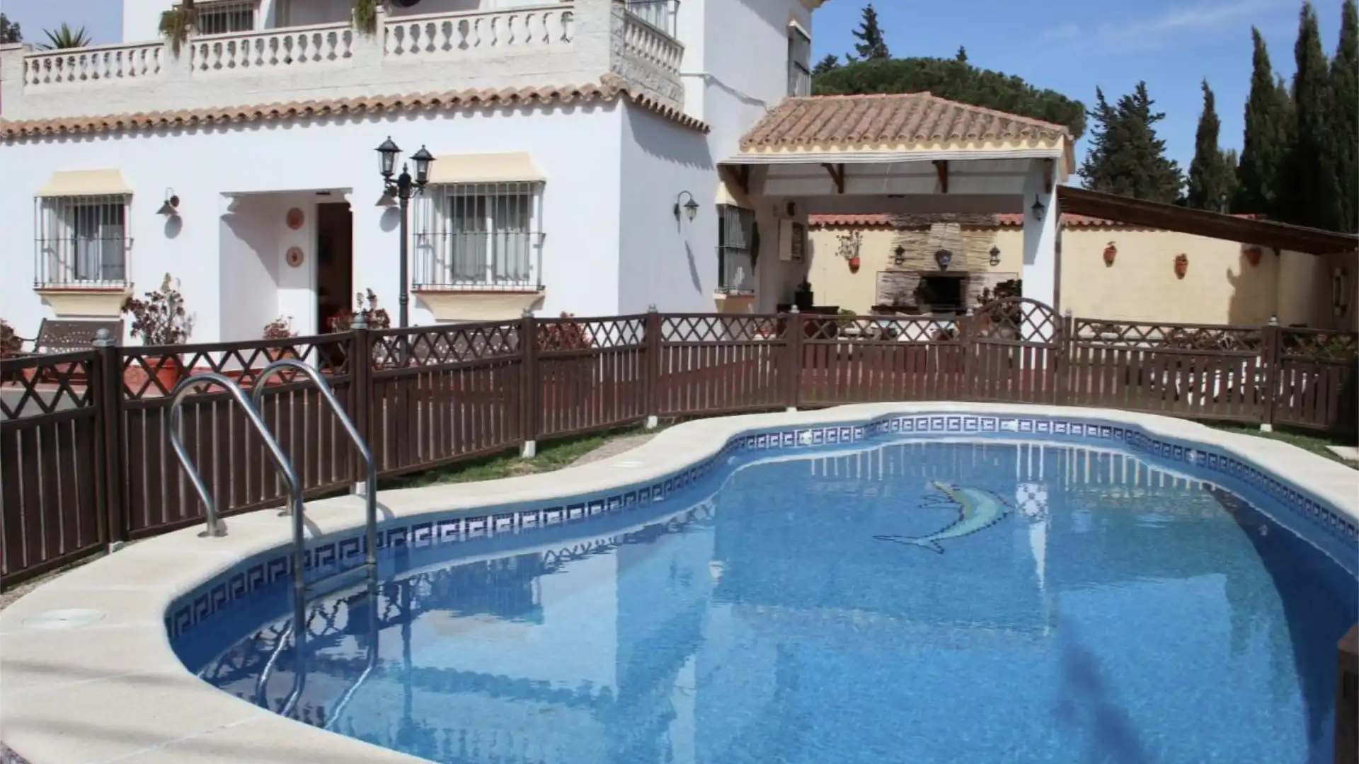 Piso en calle Everest 13 - Foto 1