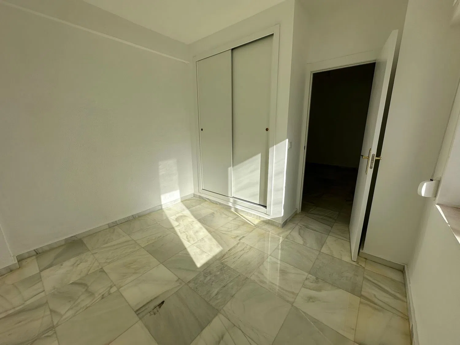 Piso en plaza de Mariana Pineda, 7 - Foto 10