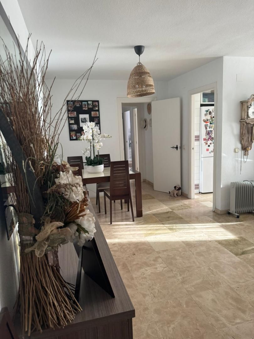 Piso en  Avenida de Kansas City 26 - Foto 4