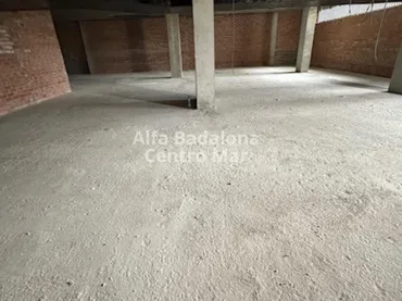 Local comercial en Badalona - Foto 6